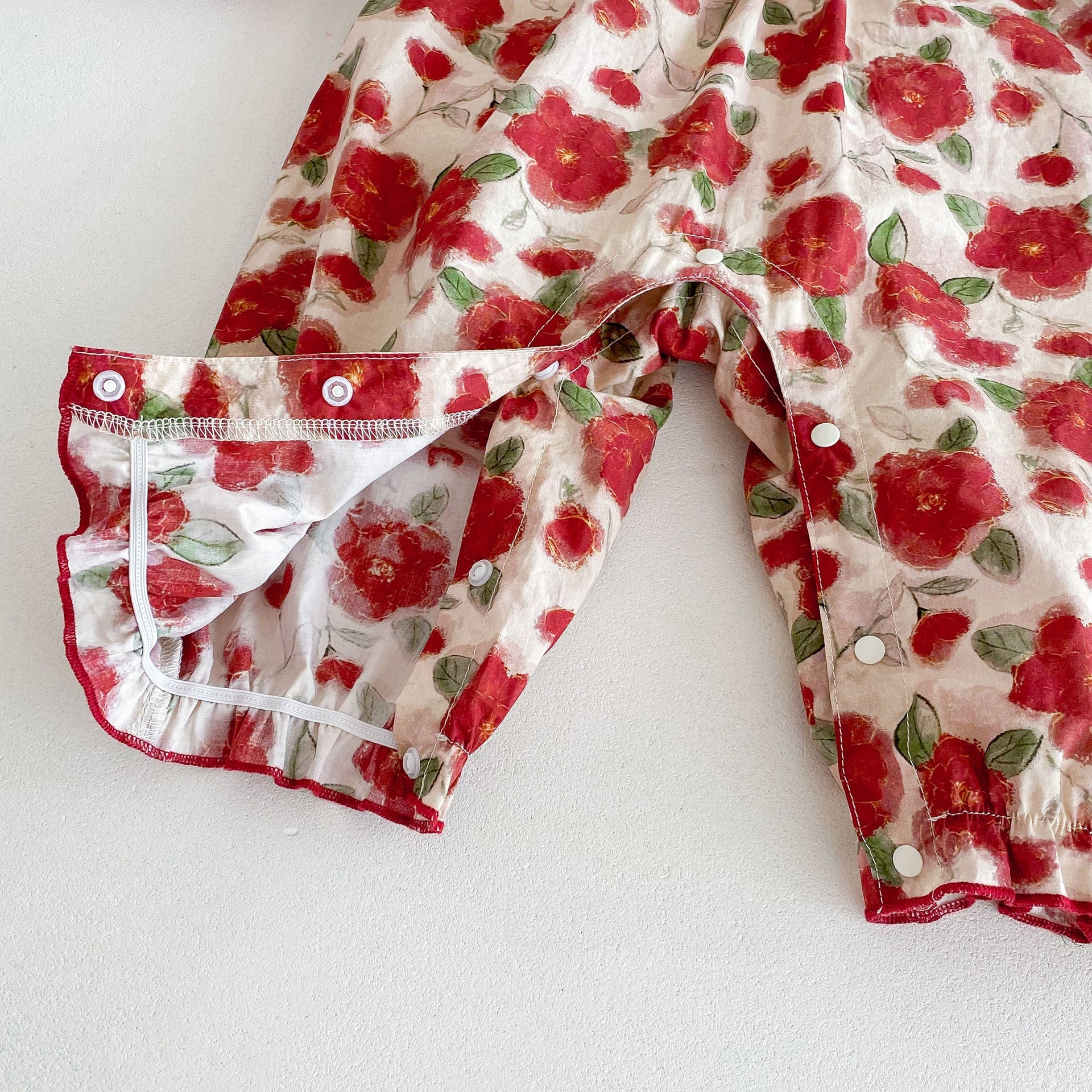 Autumn Arrival Baby Girls Long Sleeves Floral Print Romper Bodysuits